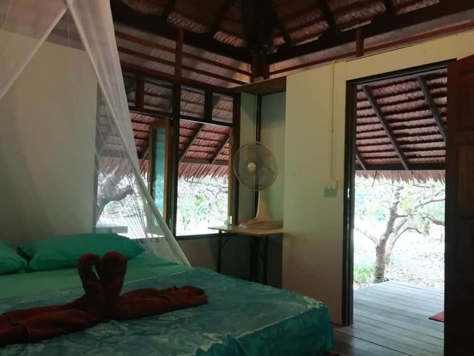 Cashew Nut Bungalow, Ko Mook Exterior foto